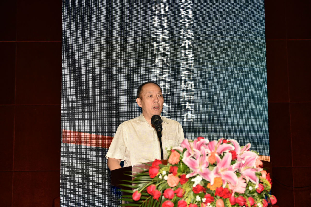 卫祥云.jpg 皇冠体育