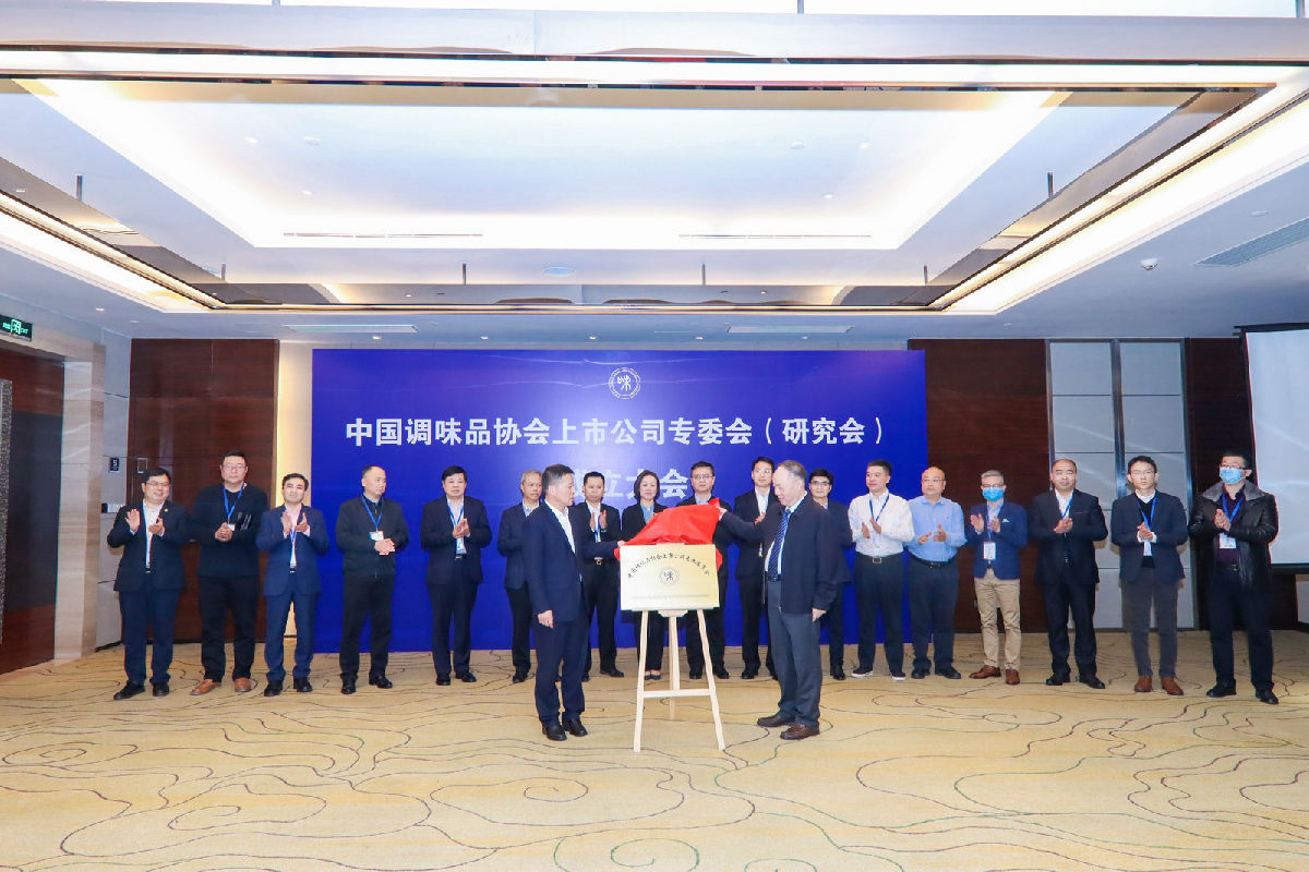 牌.jpg 皇冠体育