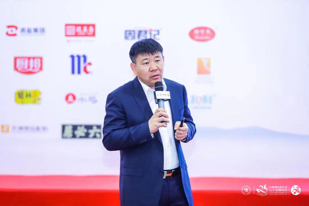 222.jpg 皇冠体育