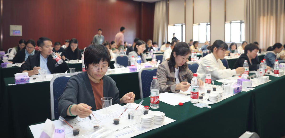 222.png 皇冠体育