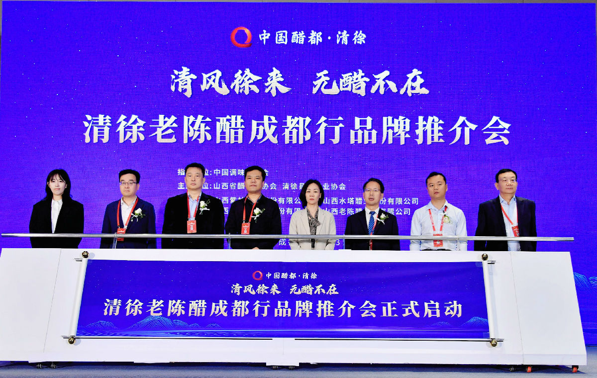 合照(1).jpg 皇冠体育